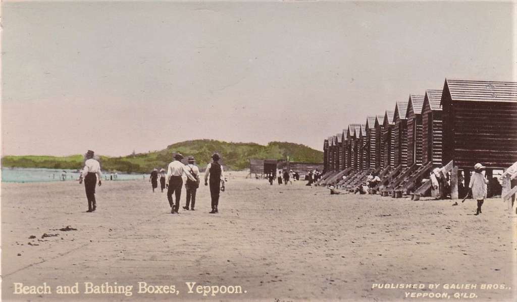Beach And Bathing Boxes At Yeppoon Qld Early 1900s 3c2802